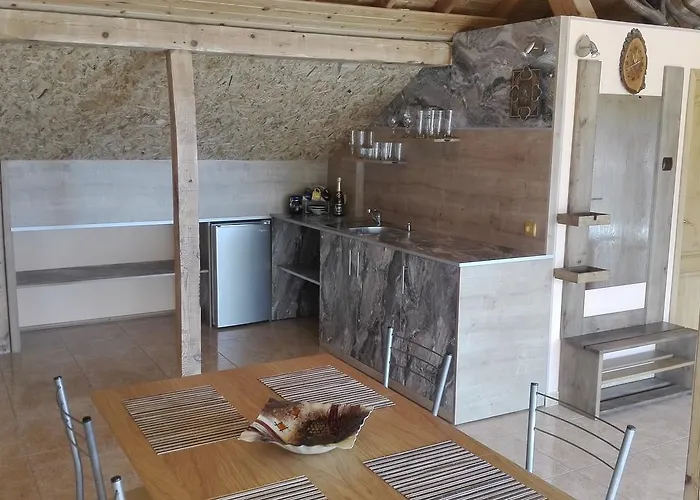 Eleonor Guest house *